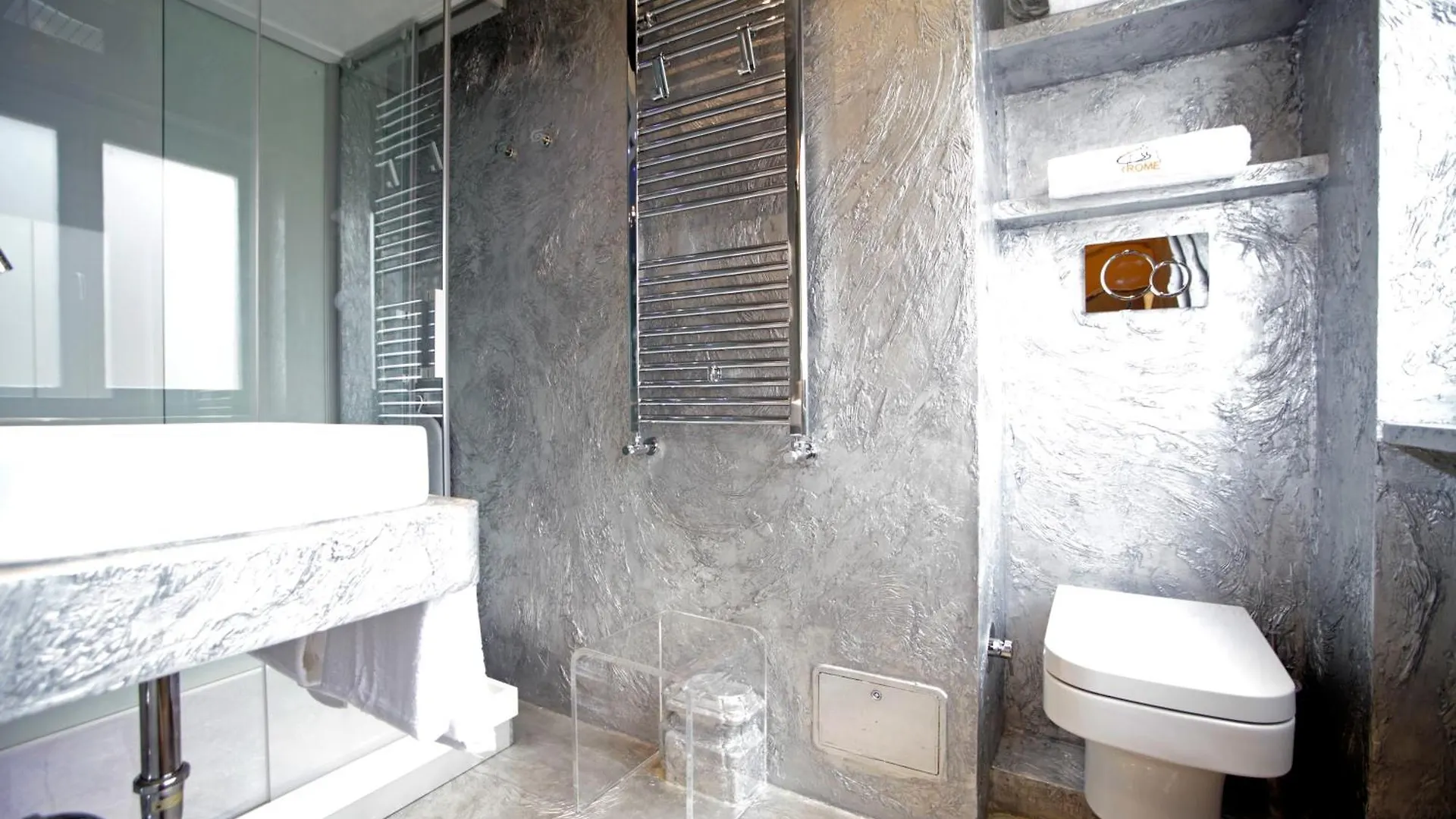 Domus Romana 0*, Roma